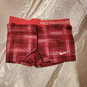 Compression shorts
